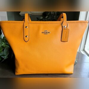 Coach Tangerine Orange City Zip Tote